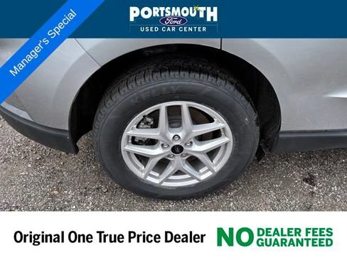 Used 2024 Ford Edge SEL image 23