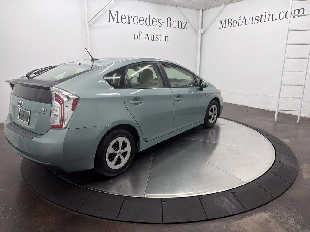 Used 2012 Toyota Prius Three w/ Solar Roof Pkg FWD image 6