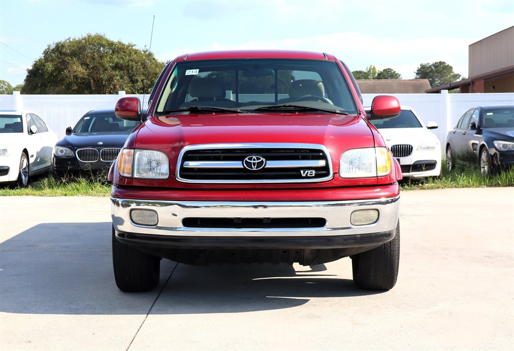 Used 2000 Toyota Tundra Limited RWD image 2