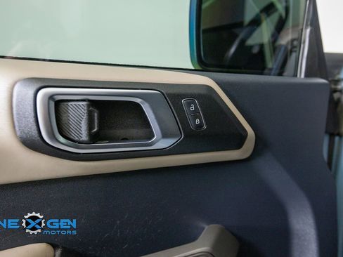 Used 2022 Ford Bronco Wildtrak AWD/4WD image 12