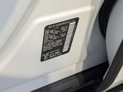 New 2026 Nissan Armada SL w/ Captain's Chari Seat Package image 36