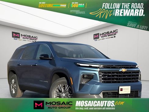 New 2026 Chevrolet Traverse LT w/ Driver Confidence Package image 1