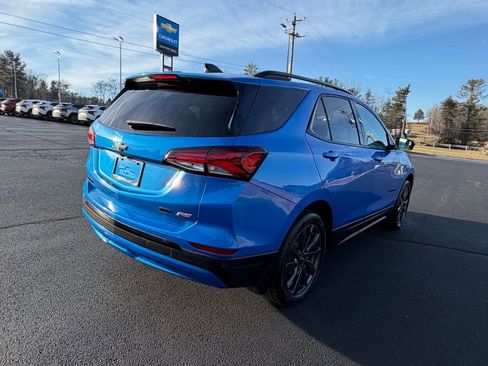 Used 2024 Chevrolet Equinox RS w/ LPO, Floor Liner Package image 7