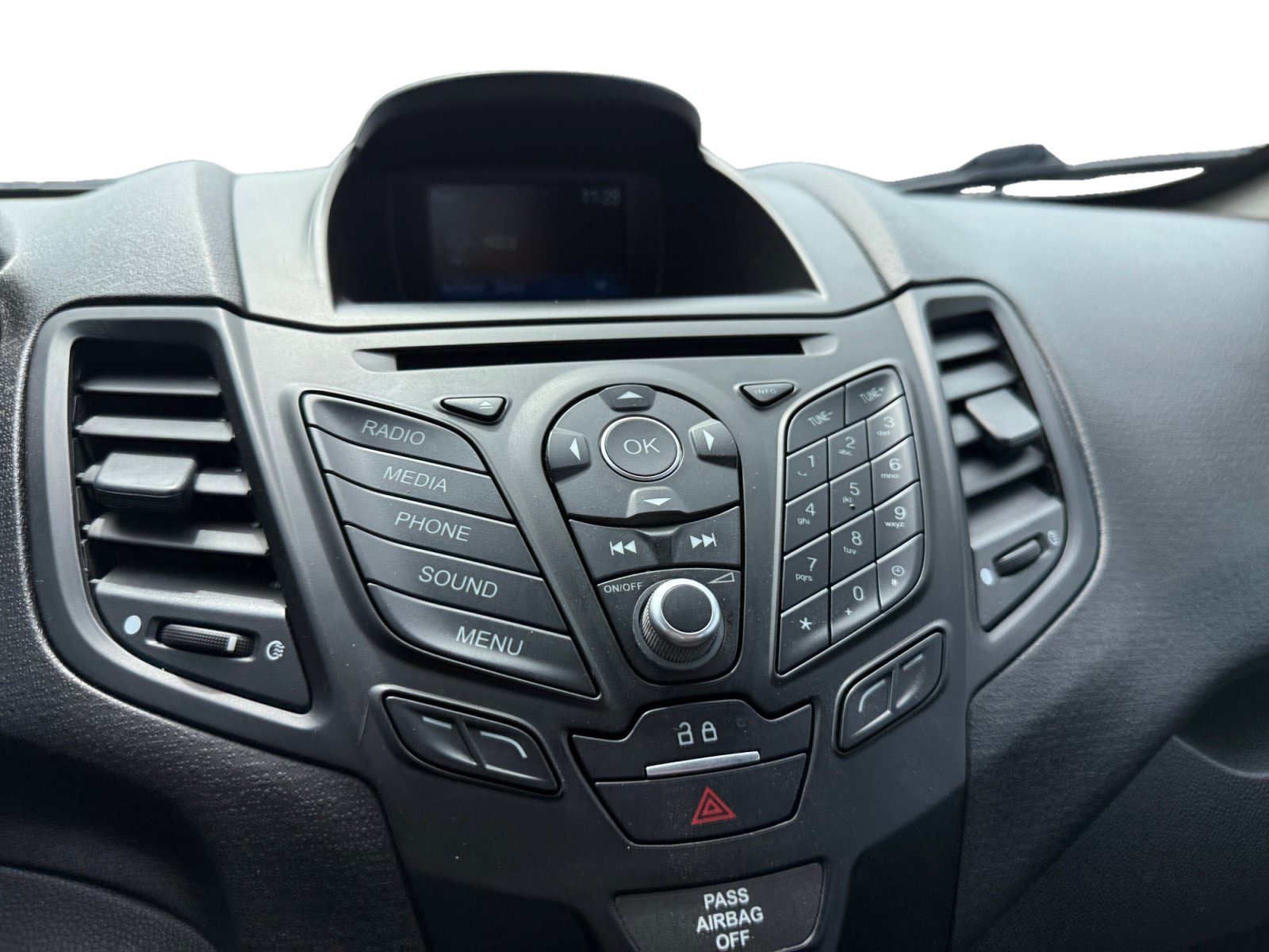 Used 2019 Ford Fiesta SE FWD image 12