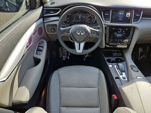 Used 2023 INFINITI QX50 Luxe image 11