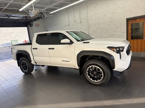 New 2026 Toyota Tacoma TRD Off-Road image 1