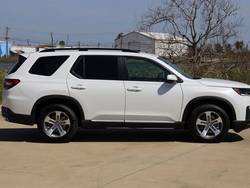 New 2026 Honda Pilot EX-L image 4