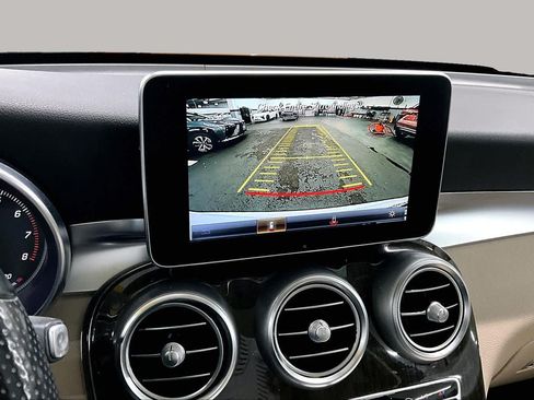 Used 2016 Mercedes-Benz GLC 300 image 26
