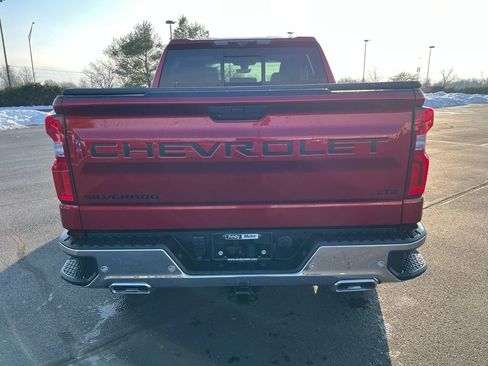 Used 2021 Chevrolet Silverado 1500 LTZ w/ LTZ Premium Package image 4