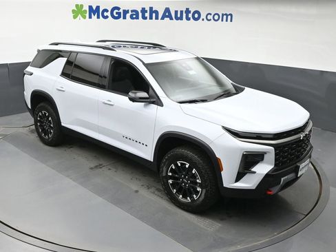 New 2026 Chevrolet Traverse Z71 w/ Driver Confidence Package image 3