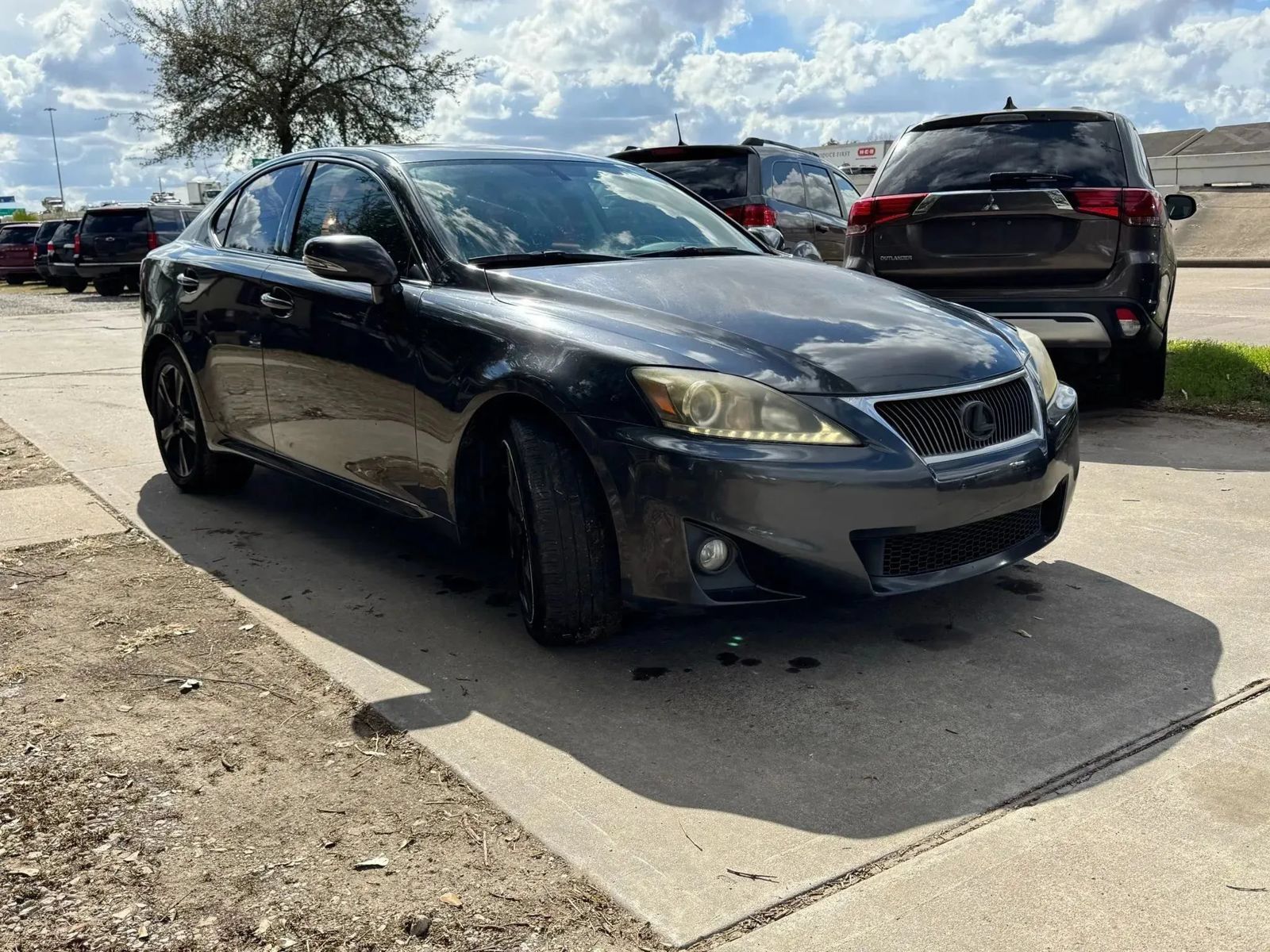 Used 2011 Lexus IS 250 w/ Premium Pkg Value Edition RWD image 4
