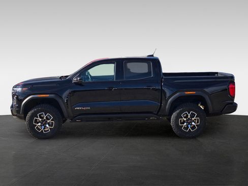 Used 2023 GMC Canyon AT4X image 7