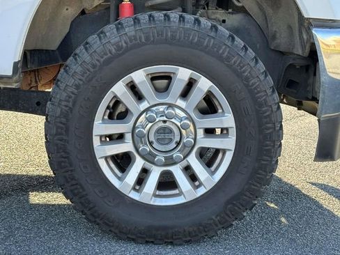 Used 2017 Ford F250 XL w/ STX Appearance Package image 8