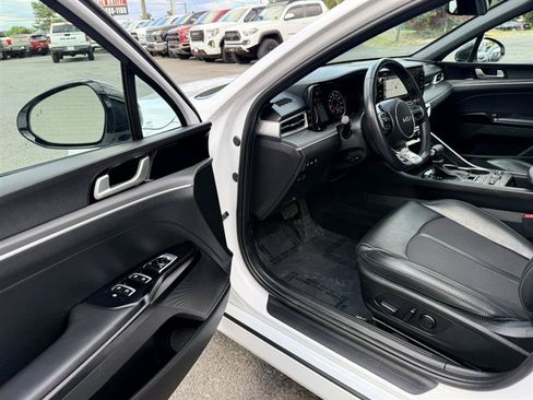 Used 2023 Kia K5 GT-Line AWD/4WD image 26