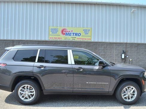 New 2025 Jeep Grand Cherokee L Laredo w/ Luxury Tech Group I image 9