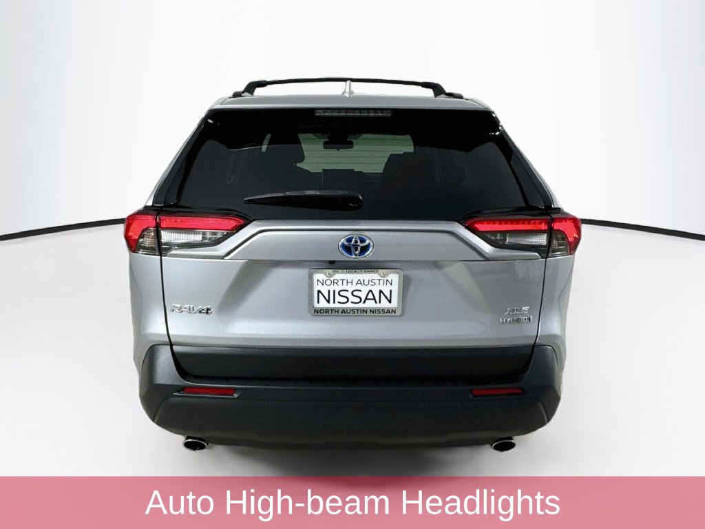 Used 2023 Toyota RAV4 XLE Premium AWD/4WD image 6