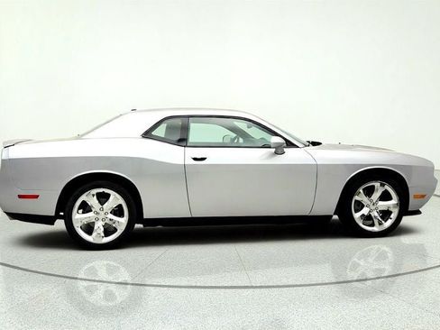 Used 2013 Dodge Challenger SXT w/ Super Sport Group RWD image 4