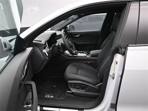 New 2026 Audi Q8 Premium Plus image 9