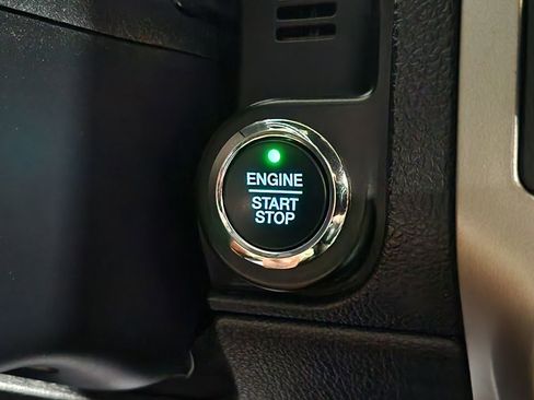 Used 2015 Ford Expedition Limited w/ Equipment Group 301A image 42