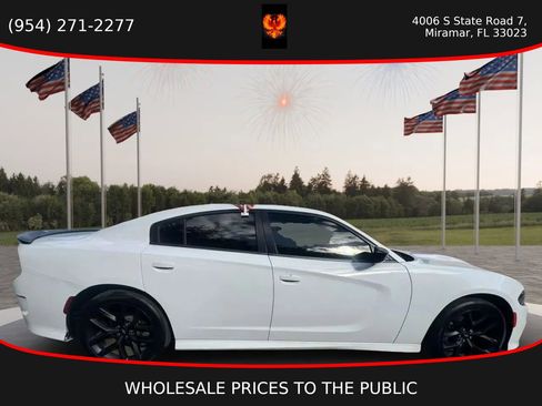 Used 2021 Dodge Charger GT w/ Blacktop Package RWD image 4