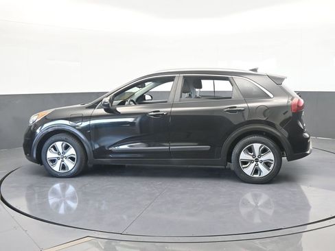 Used 2019 Kia Niro LX image 3