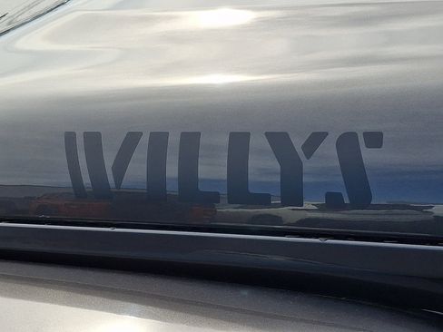 Used 2022 Jeep Gladiator Sport image 30