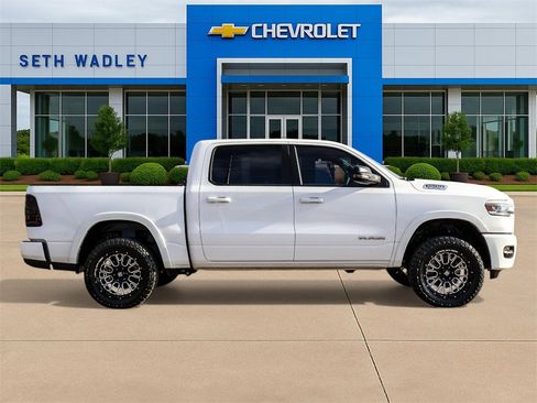 Used 2025 RAM 1500 Big Horn image 8