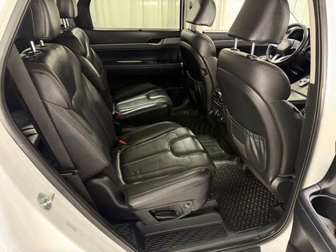 Used 2021 Hyundai Palisade SEL w/ Premium Package AWD/4WD image 8