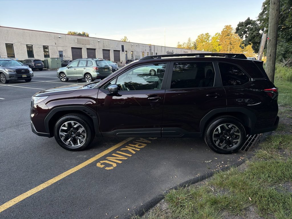 Certified 2026 Subaru Forester Premium AWD/4WD image 5