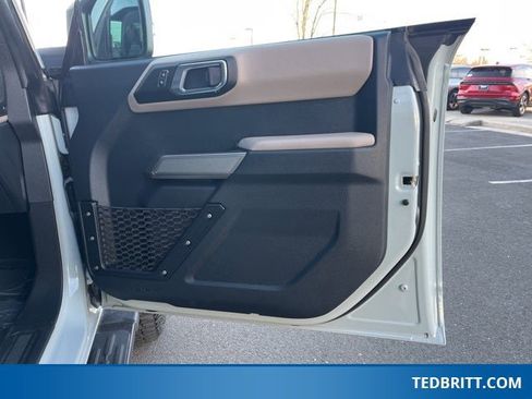 Certified 2022 Ford Bronco Wildtrak image 24