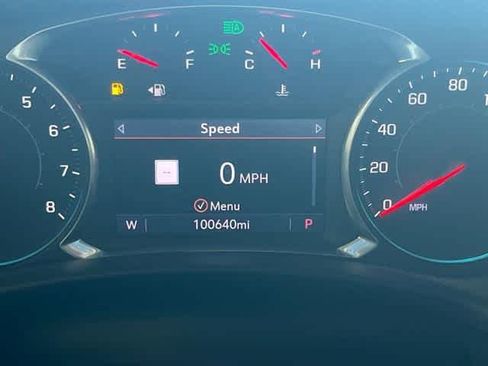 Used 2020 Chevrolet Equinox Premier image 24