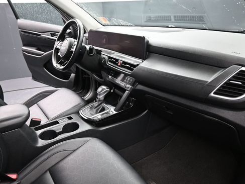 Used 2024 Kia Seltos SX w/ SX Sunroof Package AWD/4WD image 29