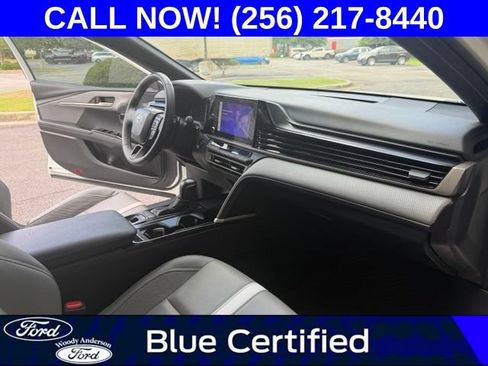 Used 2025 Toyota Camry SE FWD image 26