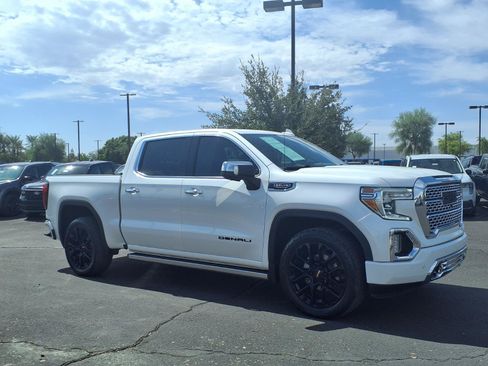 Used 2021 GMC Sierra 1500 Denali w/ Denali Ultimate Package AWD/4WD image 8
