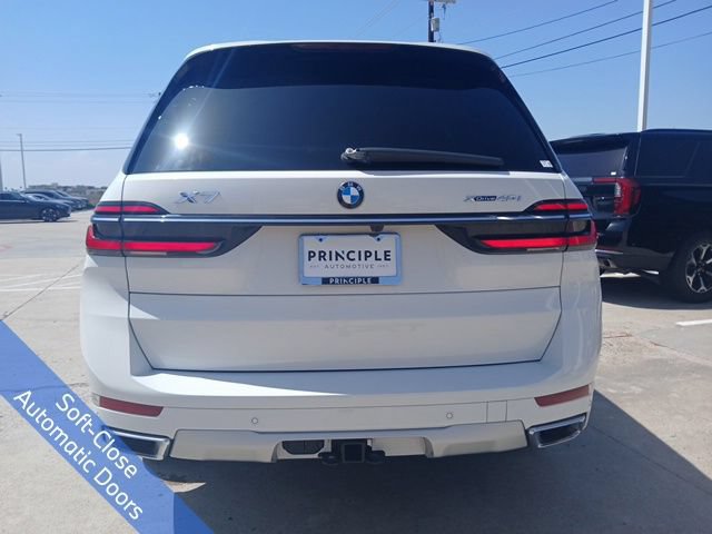 Used 2026 BMW X7 xDrive40i AWD/4WD image 8