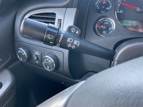 Used 2013 Chevrolet Silverado 2500 LTZ w/ Suspension Package, Off-Road AWD/4WD image 17