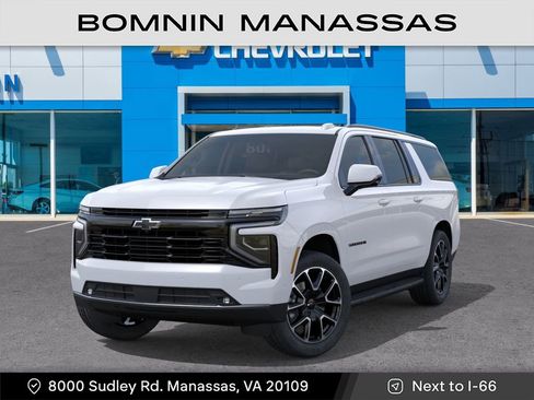 New 2026 Chevrolet Suburban RST w/ Comfort Package AWD/4WD image 7