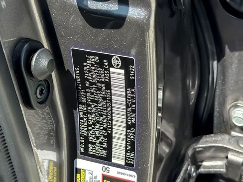 Used 2022 Toyota Camry LE FWD image 26