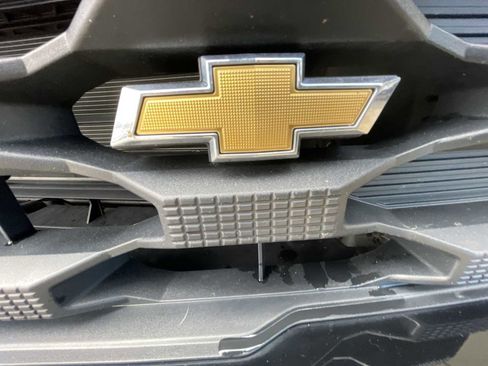 Certified 2022 Chevrolet Silverado 1500 Custom image 30