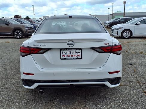 New 2025 Nissan Sentra SR w/ SR Premium Package FWD image 6