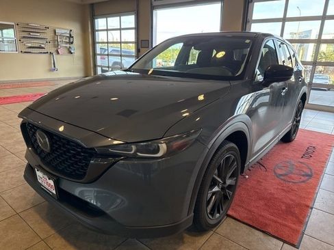 Used 2023 MAZDA CX-5 Carbon Edition image 3