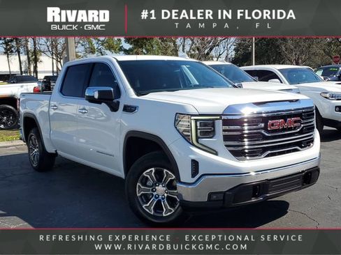 Used 2025 GMC Sierra 1500 SLT image 1