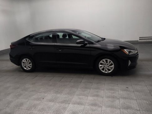 Used 2020 Hyundai Elantra SE w/ Cargo Package (C1) FWD image 11