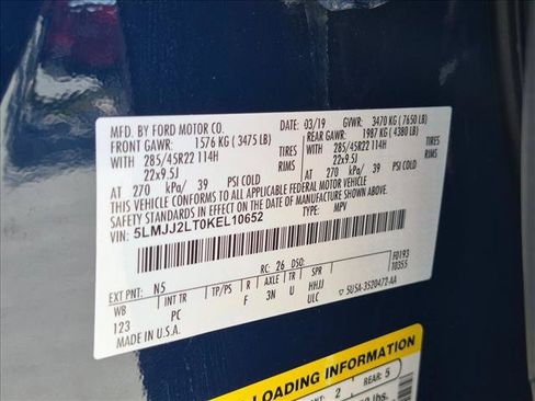 Used 2019 Lincoln Navigator Reserve w/ Cargo Package AWD/4WD image 29