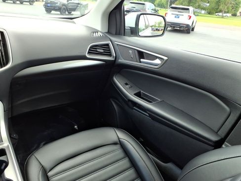 Used 2023 Ford Edge SEL w/ Convenience Package AWD/4WD image 12
