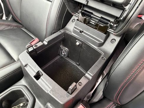 Certified 2024 Jeep Wrangler Unlimited Rubicon image 29