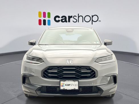 Used 2023 Honda HR-V Sport image 8
