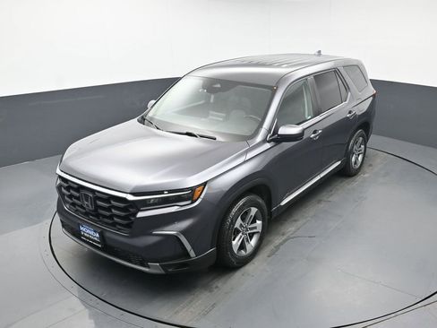 Used 2023 Honda Pilot EX-L image 39