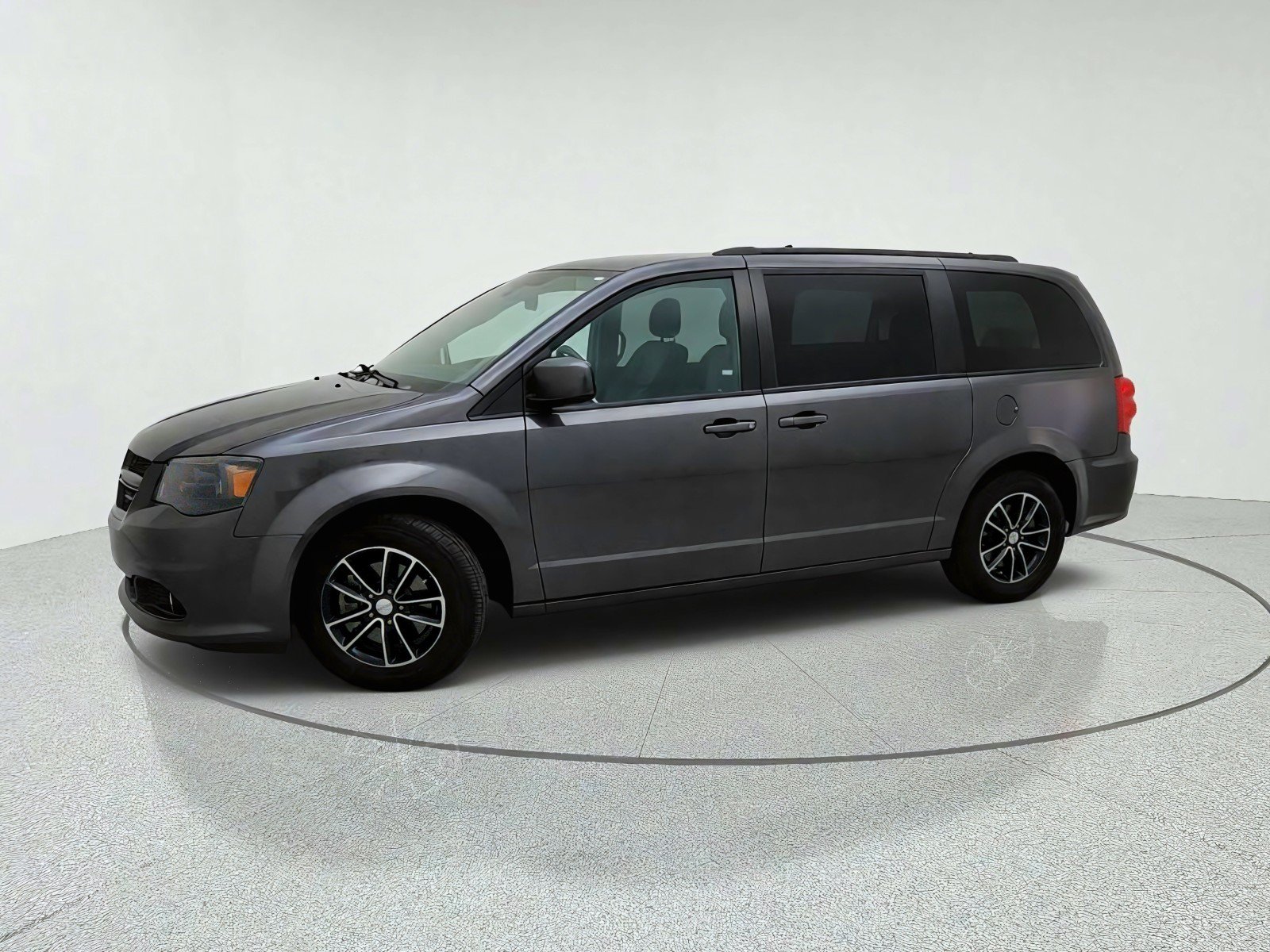 Used 2019 Dodge Grand Caravan GT FWD image 15