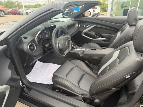 Used 2024 Chevrolet Camaro LT RWD image 14